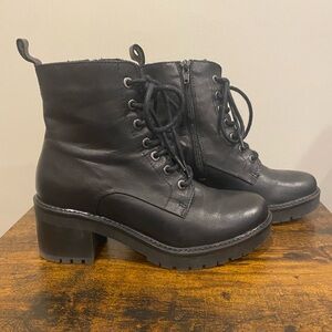 Floyd Leather Boots